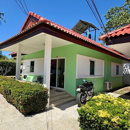 Ban Suan  2 Bedroom Bungalow Nai Harn 4 Resort מראה חיצוני תמונה