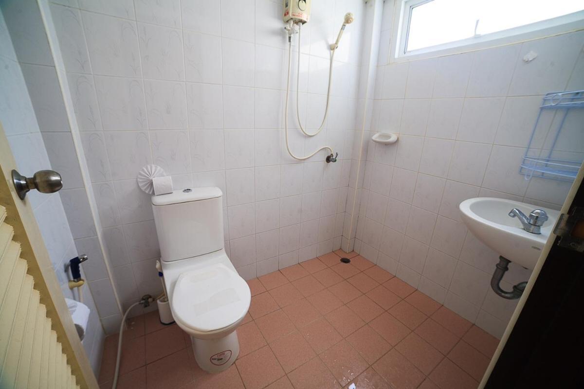 Ban Suan  2 Bedroom Bungalow Nai Harn 4 Resort חדר תמונה