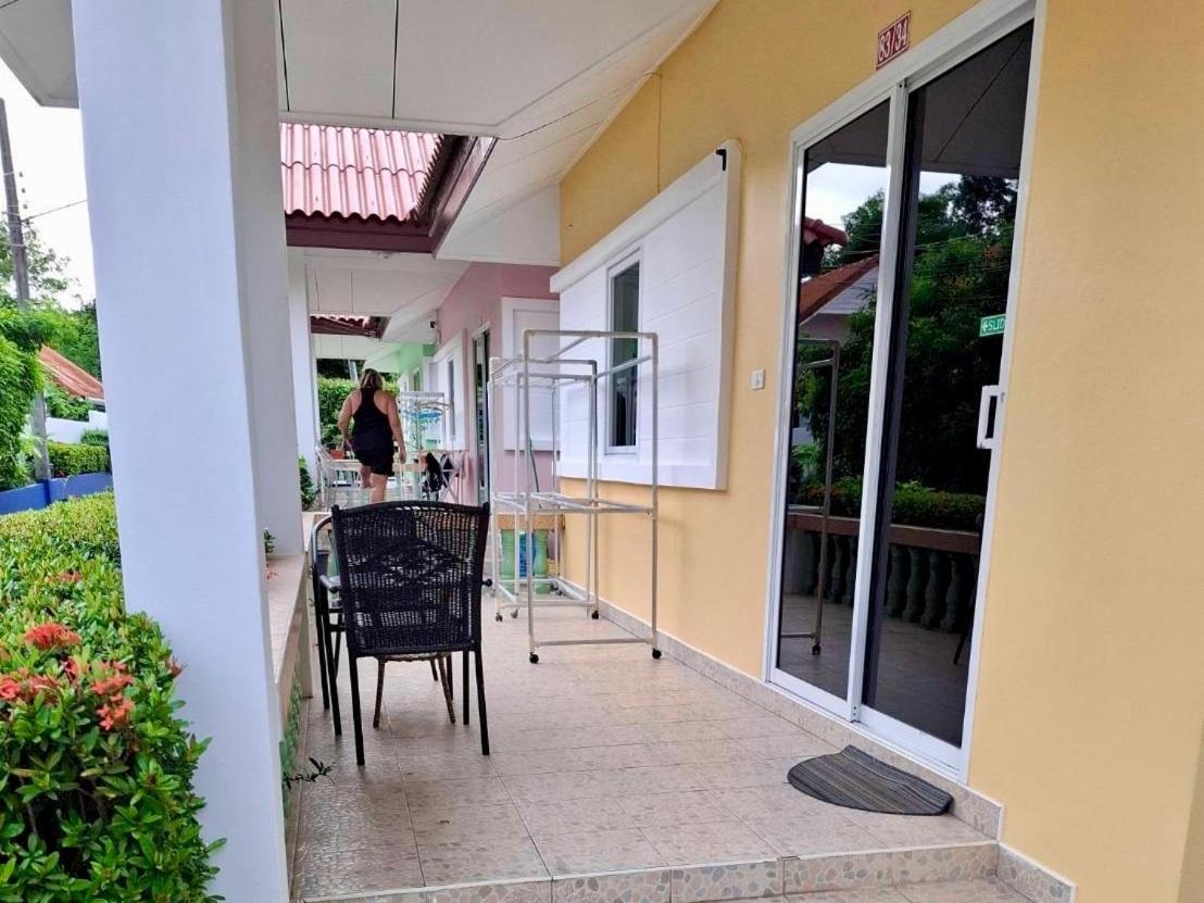 Ban Suan  2 Bedroom Bungalow Nai Harn 4 Resort מראה חיצוני תמונה